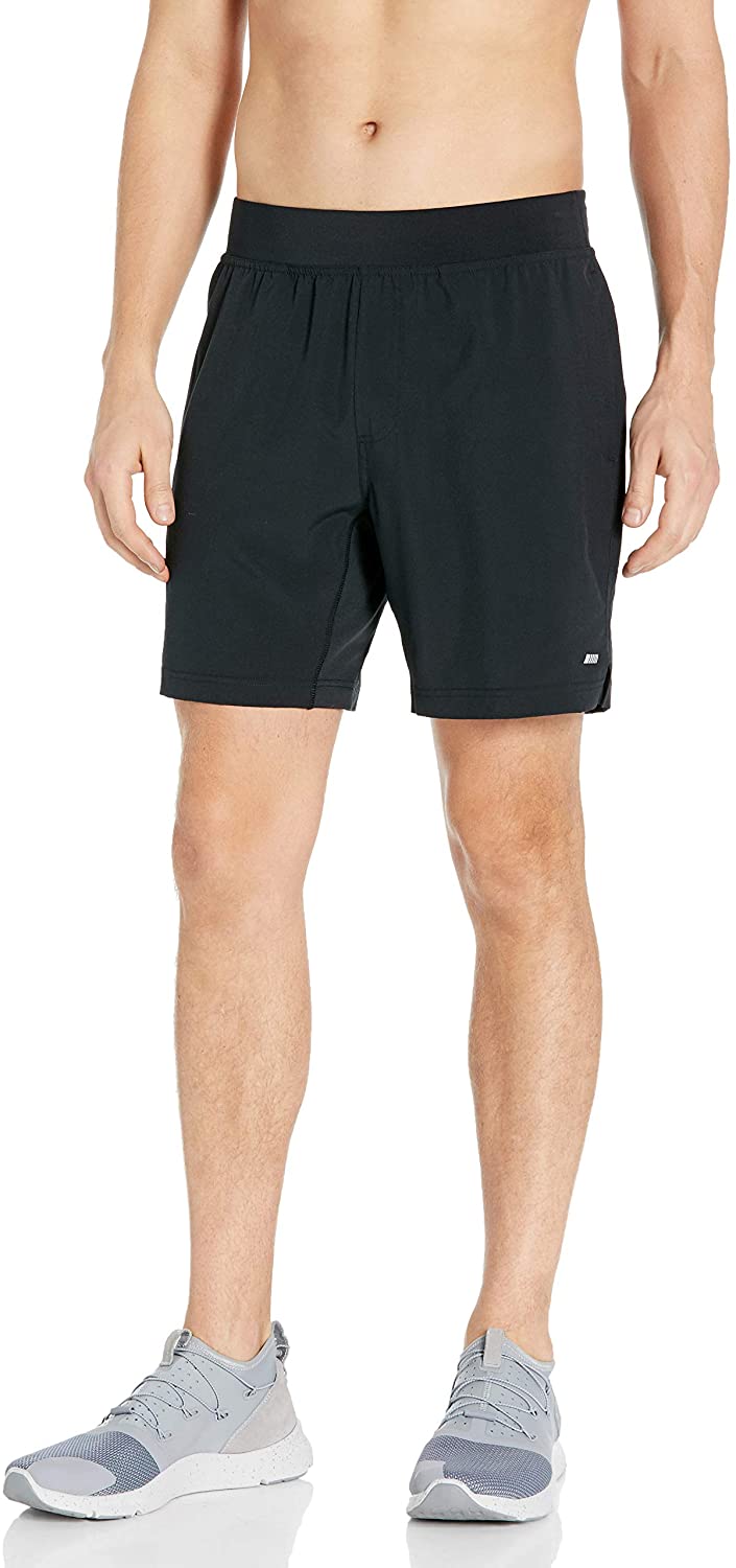 Amazon Essentials Men's Performance Stretch Woven 7" Training Short